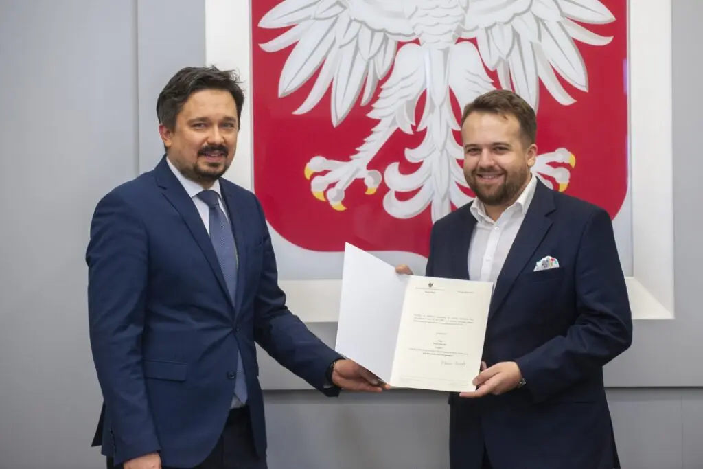 Rzecznik Praw Obywatelskich dr hab. Marcin Wiącek i prezydent Starachowic Marek Materek / fot. Grzegorz Krzyżewski/BRPO