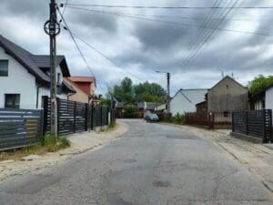 "Planowane zmiany na ulicy Bocznej w Starachowicach - budowa łącznika drogowego umożliwi przebudowę ulicy bez wyłączania z ruchu"