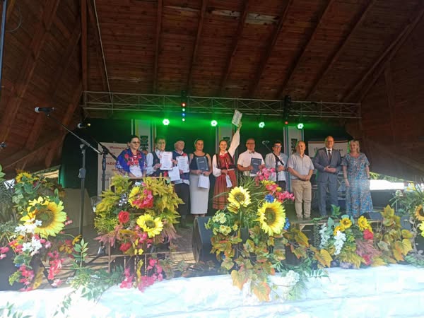 „Gromada” z Mirca triumfuje na festiwalu w Iłży!