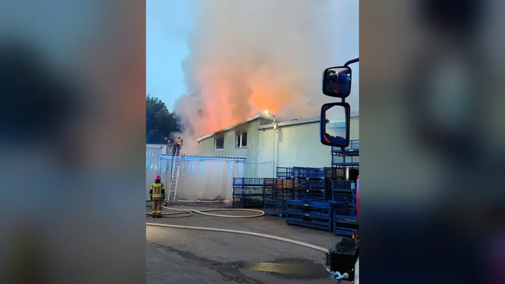 Pożar w dawnej piekarni na ulicy Składowej w Starachowicach