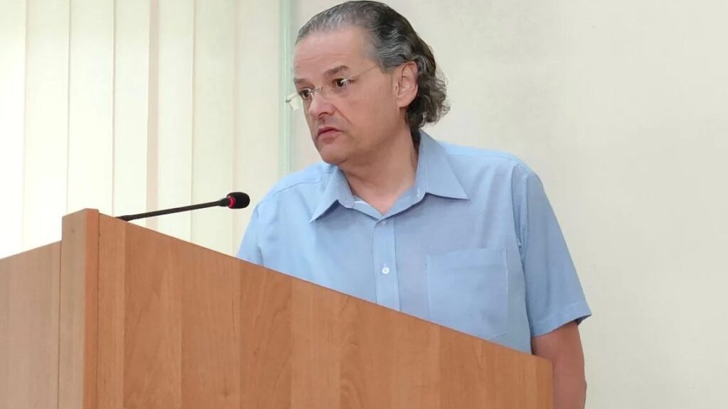Jacek Walkowski nadal kieruje szpitalem w Starachowicach